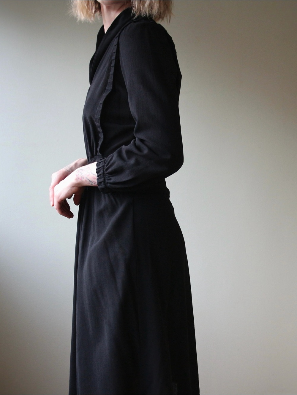 1930's Wool Crepe Little Black Day Dress - Picture 5 of 10